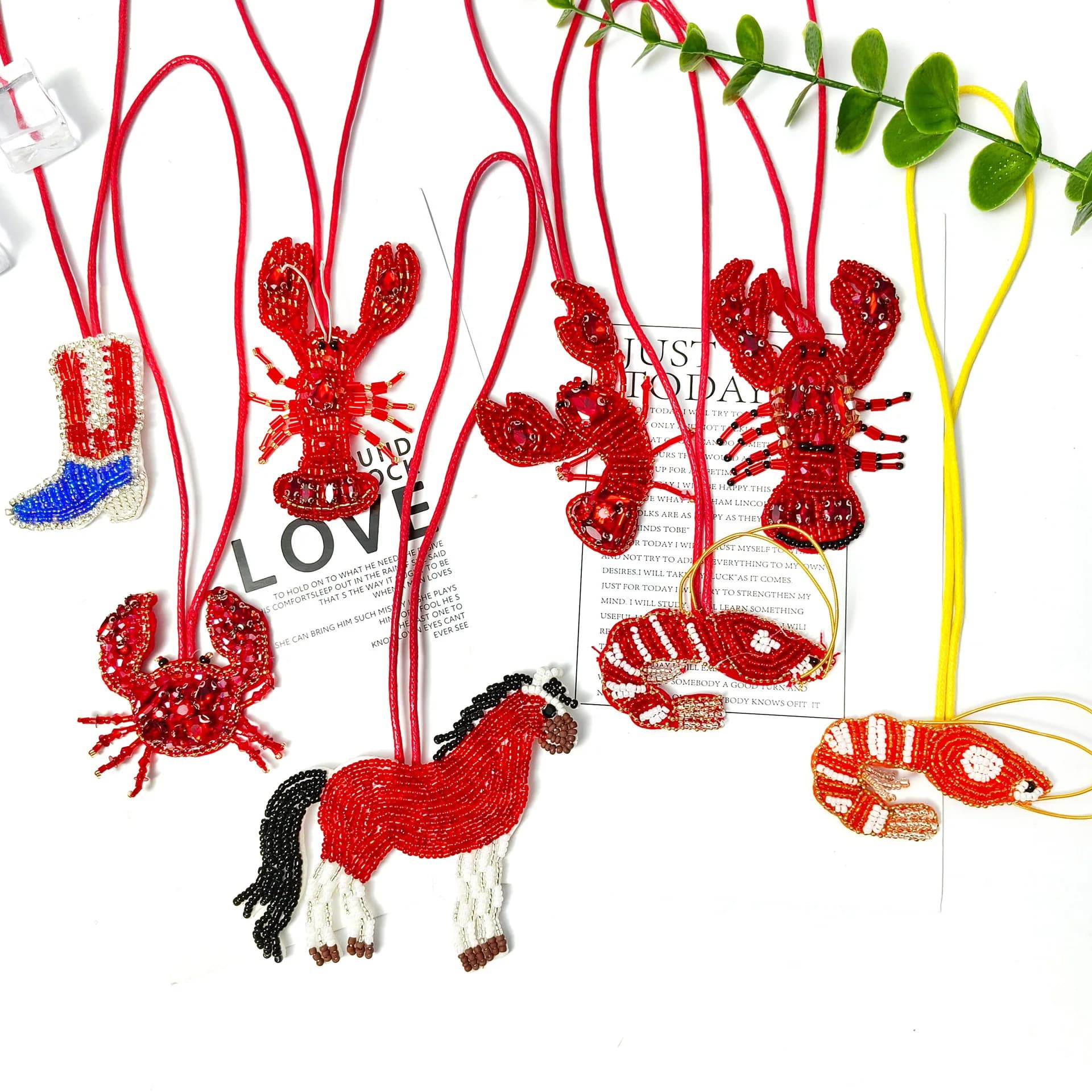 Patchs brodés en forme de homard et de crabe à coudre sur les vêtements