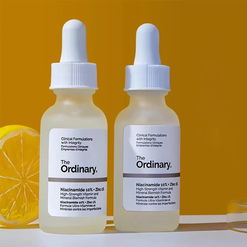 Sérum Niacinamide 10% + Zinc 1% 30ml, une essence universelle adaptée aux peaux sujettes à l'acné, capable de lisser, éclaircir et soutenir la peau