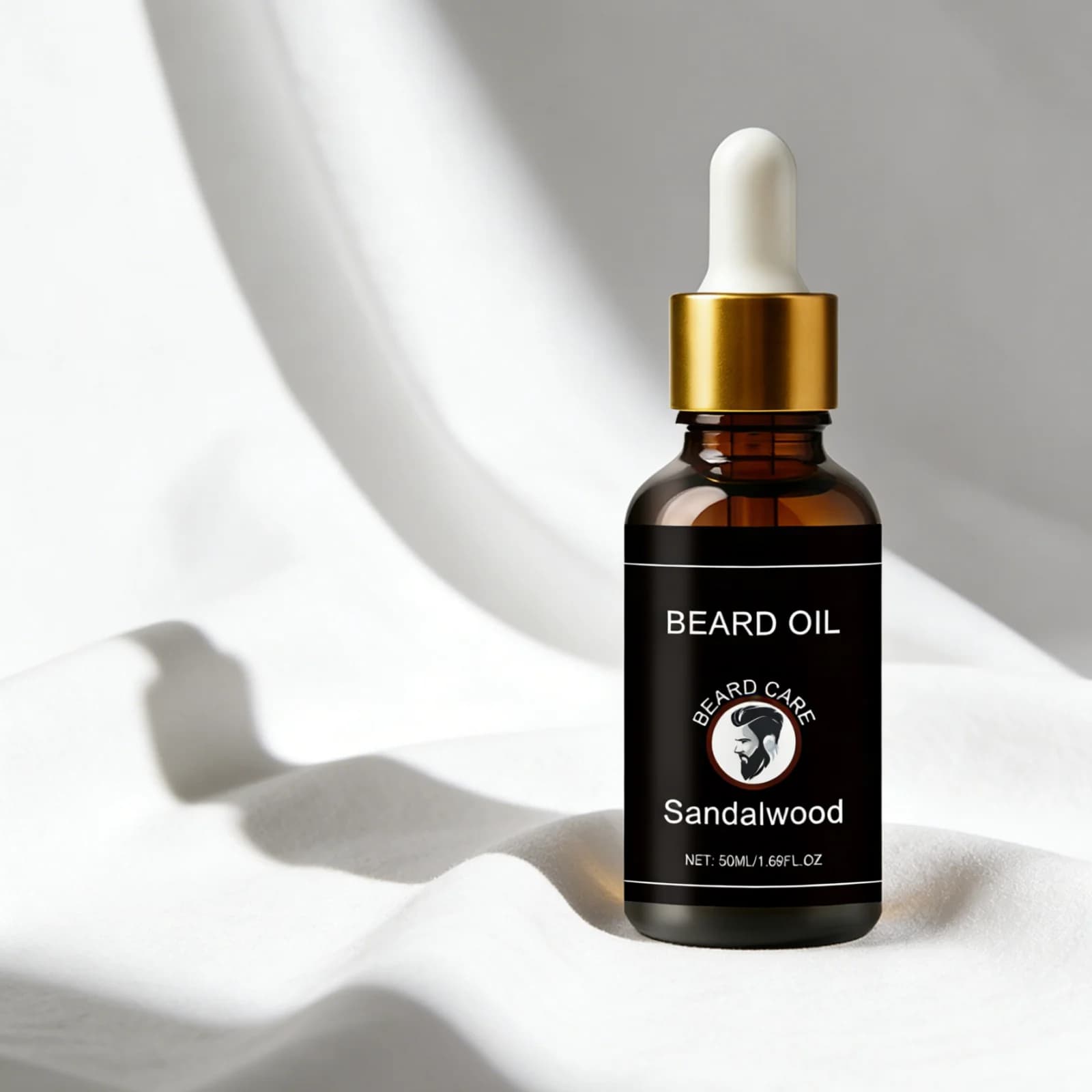 Huile à barbe au bois de santal pour homme – Brillance