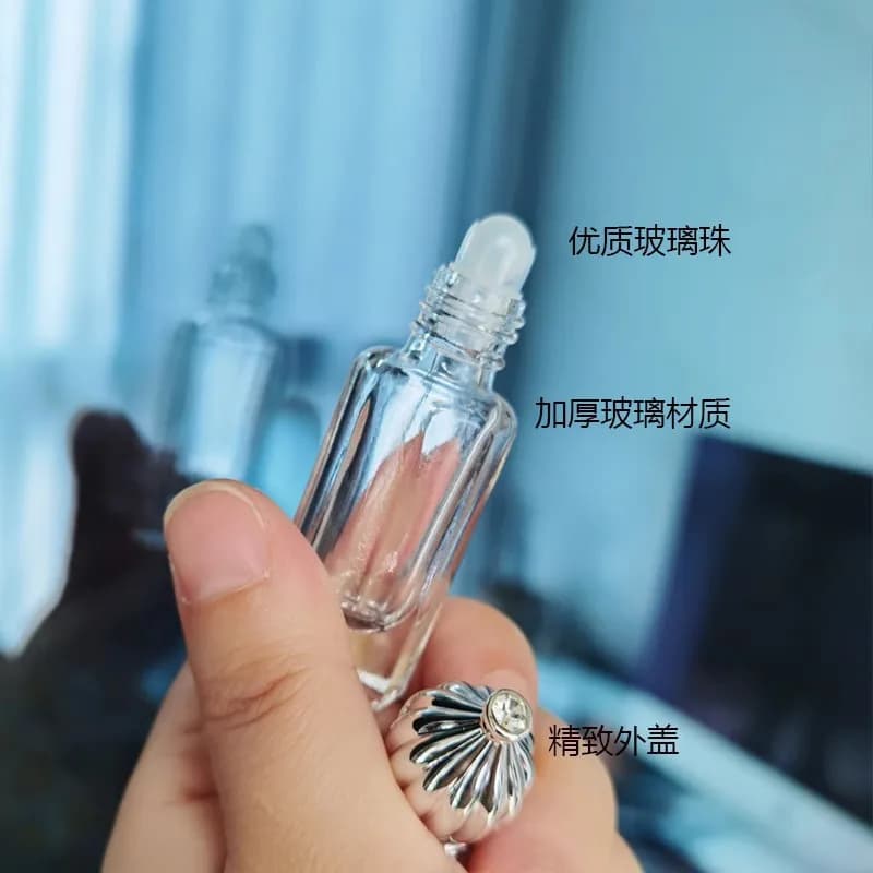 Bouteille en verre Lucifugal Roll-On