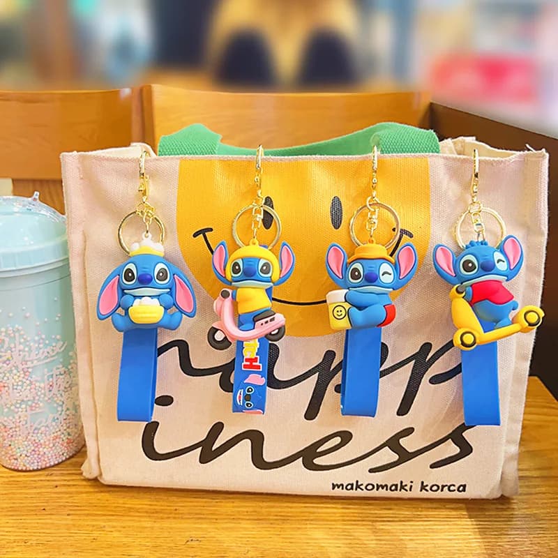 Lilo & Stitch figurine porte-clés pendentif poupée mignonne porte-clés ornement voiture dessin animé pendentif point modèle jouets cadeaux