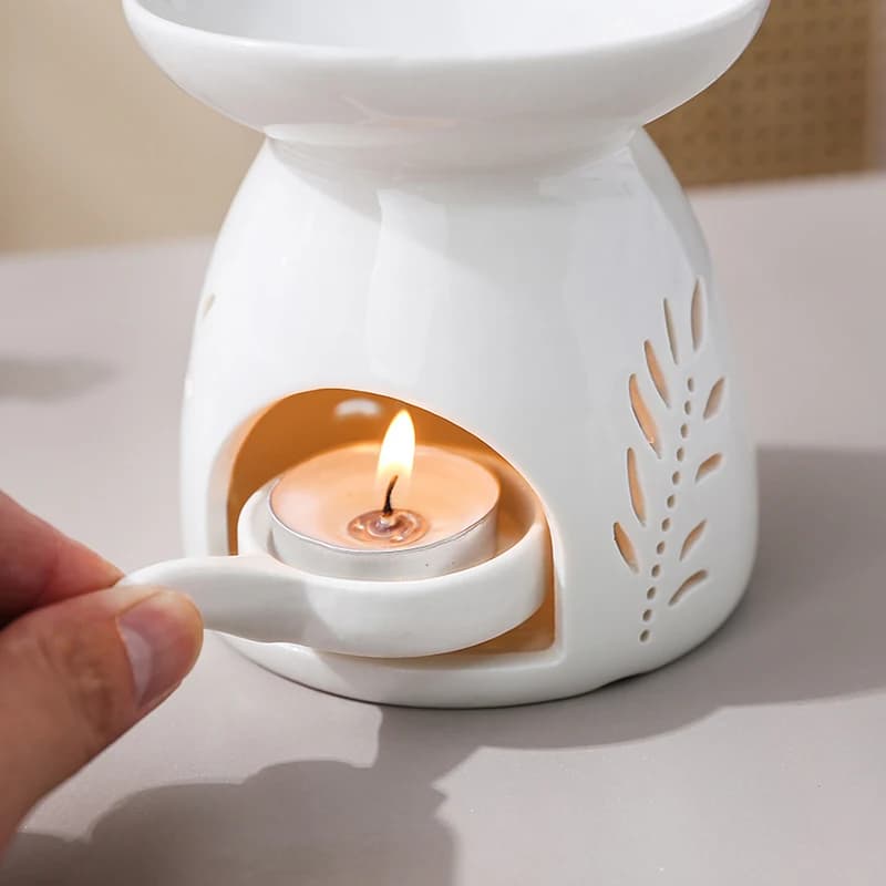 Brûleur d'encens creux en céramique blanche, diffuseur d'huiles essentielles et d'aromathérapie, ornement de décoration intérieure du Moyen-Orient