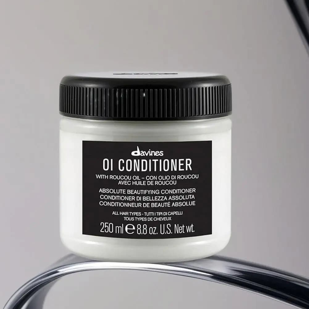 Après-shampooing Davines OI 250 ml, soin nourrissant en profondeur pour les cheveux, à l'huile de Roucou, réparation des pointes fourchues, pour tous types de cheveux