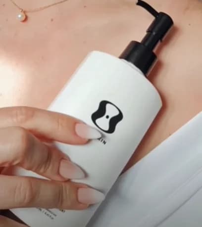 Lotion Corporelle OneSkin OS-01 250ml – Soin Essentiel Hydratant et Réparateur pour une Peau Nourrie et une Barrière Cutanée Améliorée