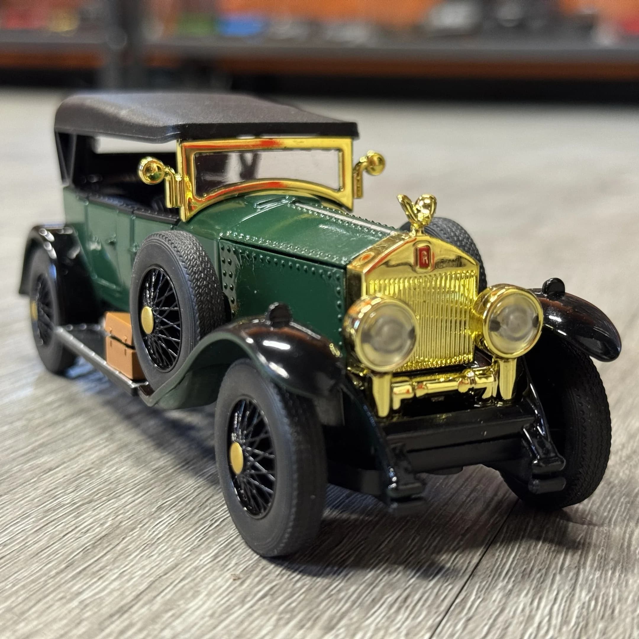1:32 Rolls Royce Phantom I Classique De Luxe Voiture En Alliage Moulés sous pression Modèle De Voiture Collectibles Hobby Affichage Accueil Bureau Décorations Cadeaux