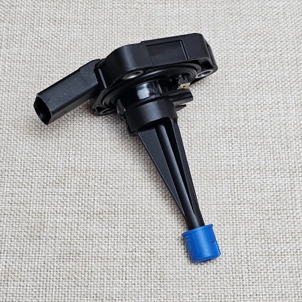 Capteur de niveau d'huile moteur 04E907660C 04E907660 pour VW Golf Jetta Tiguan Audi A3 Q2 Q3 SEAT Skoda Octavia Rapid Karoq Superb 1.4L