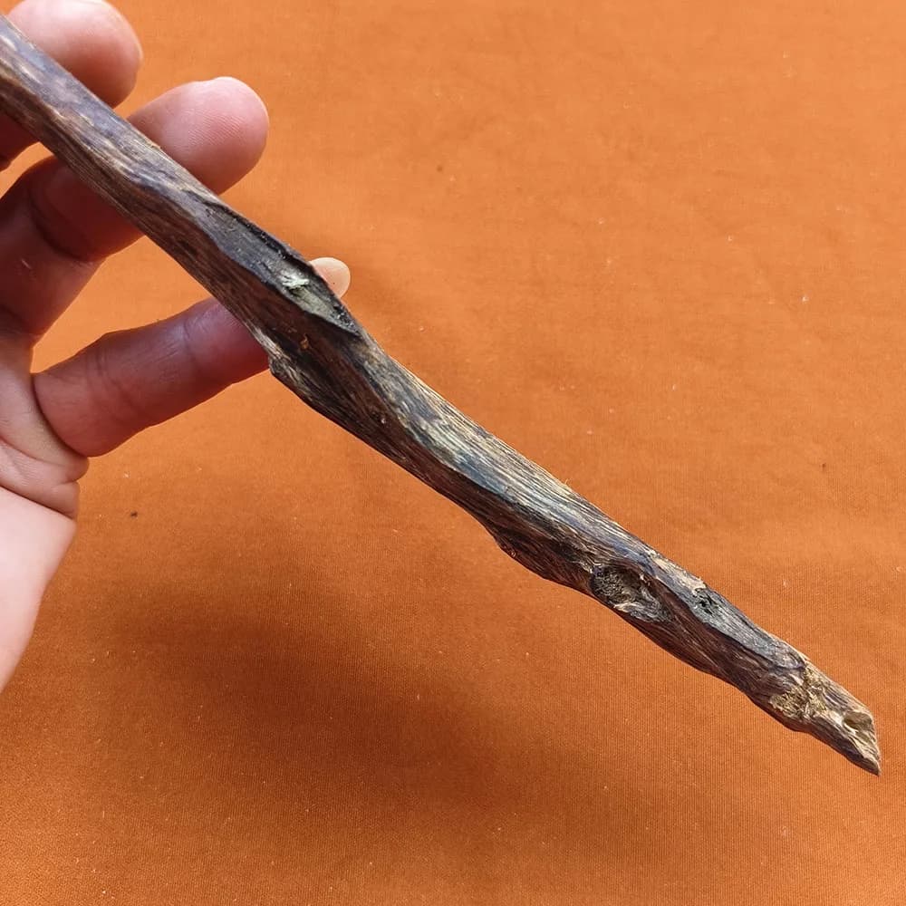Encens authentique chinois Kynam 28g à l'huile noire naturelle pour la décoration de la maison, la méditation, le yoga et les senteurs spirituelles.