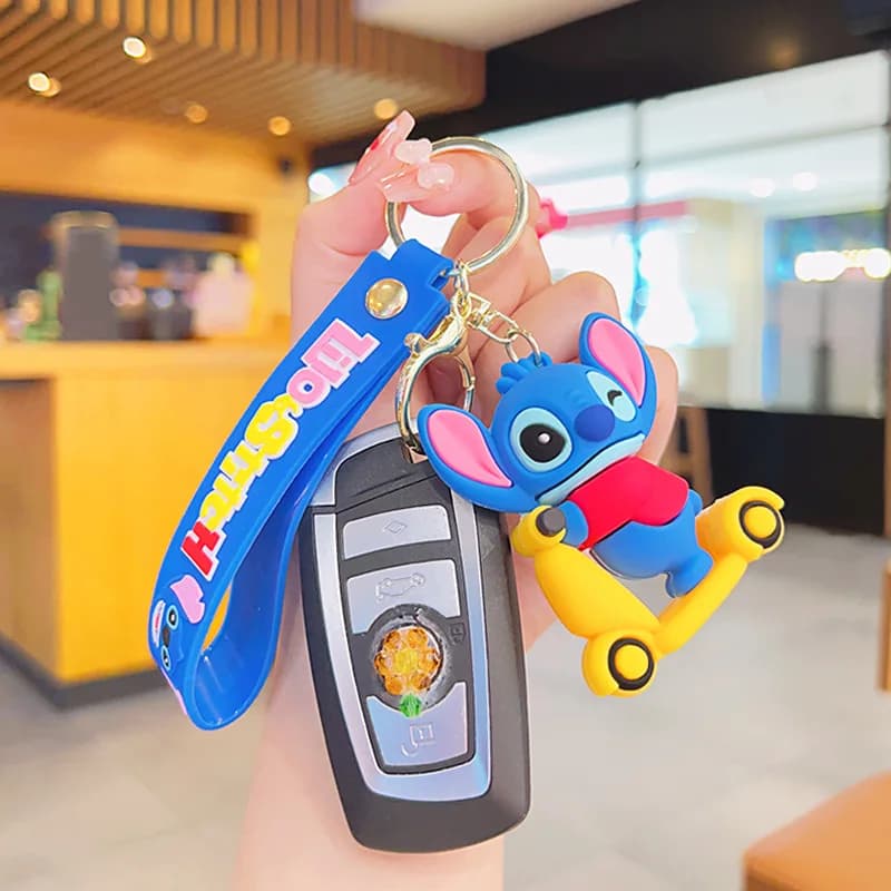Lilo & Stitch figurine porte-clés pendentif poupée mignonne porte-clés ornement voiture dessin animé pendentif point modèle jouets cadeaux
