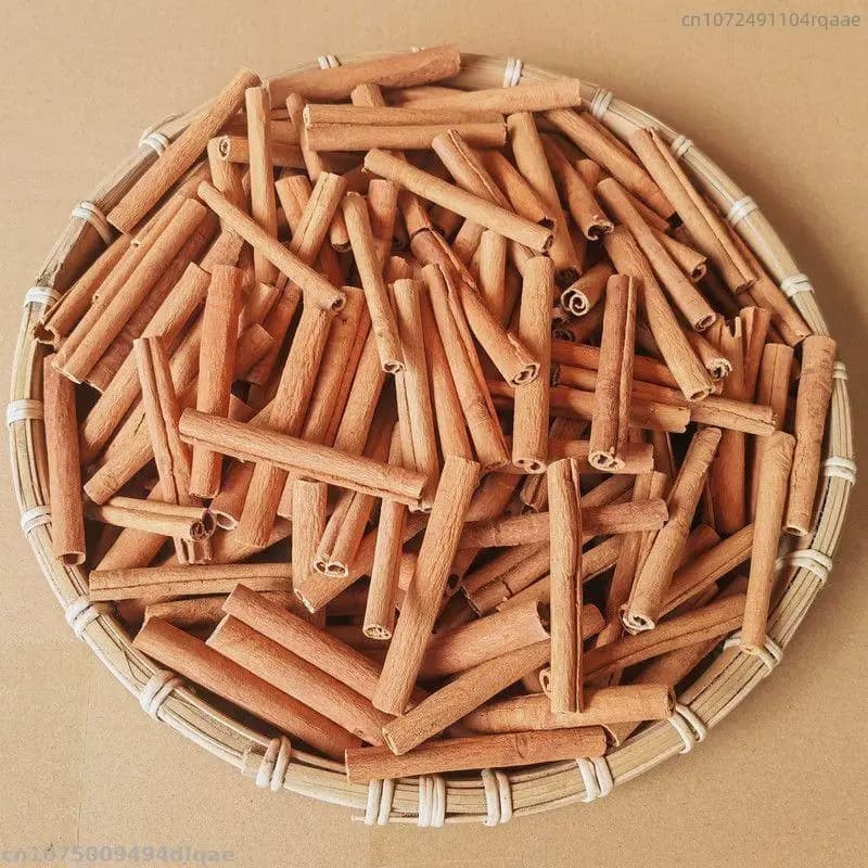 Bâtonnets de cannelle séchés de qualité supérieure