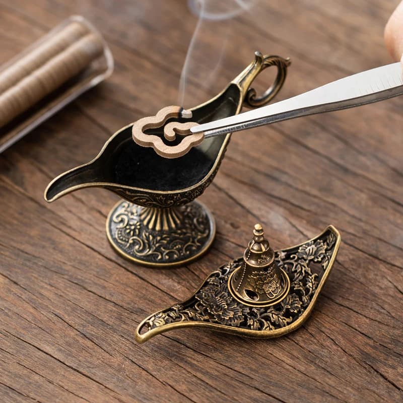 Brûleur d'encens en métal de style antique, porte-bougie parfumée ou non parfumée, décoration d'intérieur, cadeau, brûleur d'encens arabe