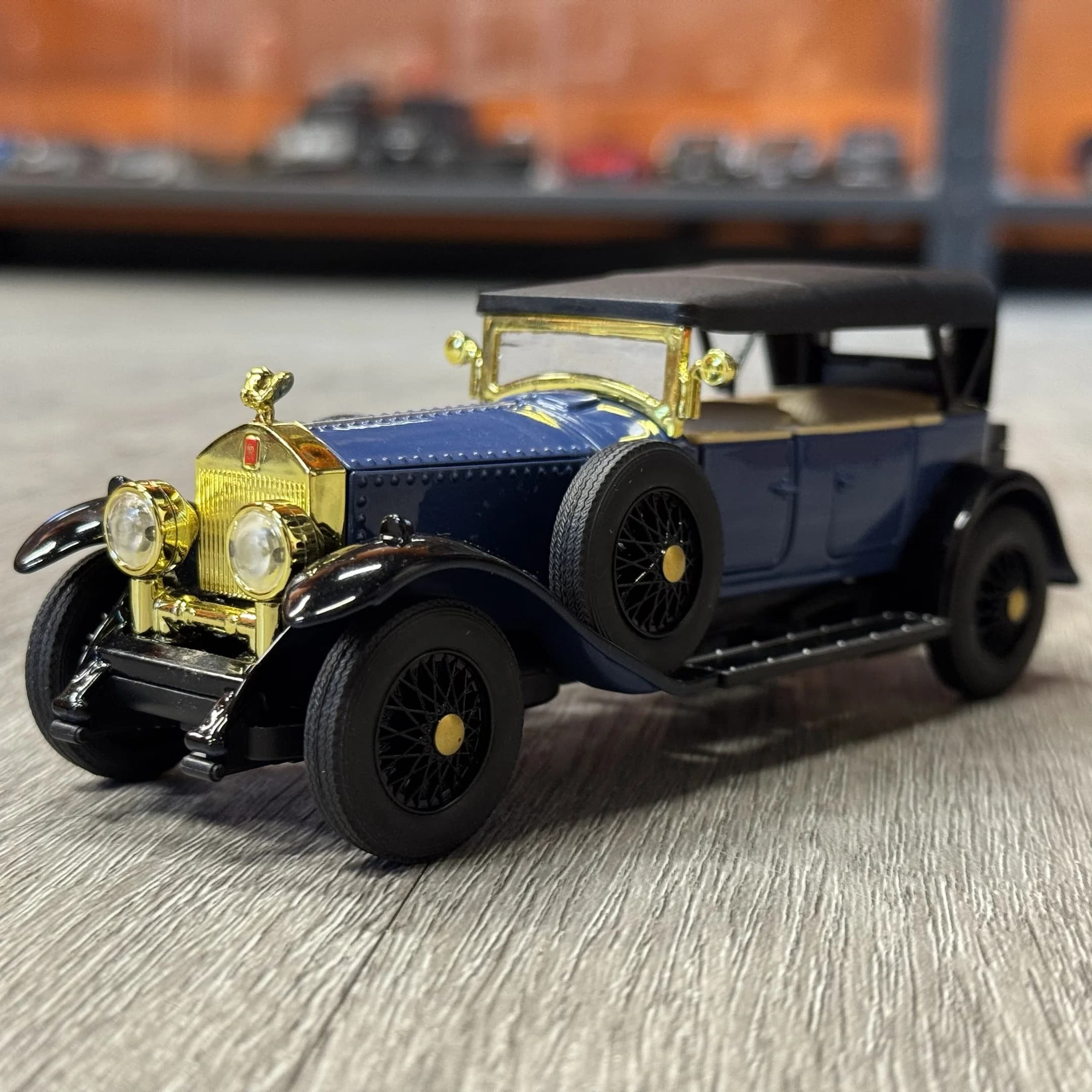 1:32 Rolls Royce Phantom I Classique De Luxe Voiture En Alliage Moulés sous pression Modèle De Voiture Collectibles Hobby Affichage Accueil Bureau Décorations Cadeaux