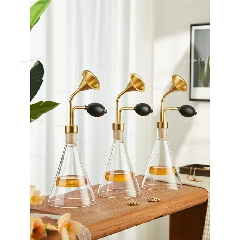 Bouteille en verre pour huiles essentielles avec double entonnoir d'hydrothérapie parfumée