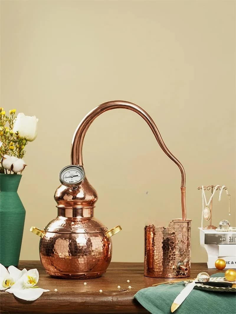 Dispositif de séparation d'extraction d'huile essentielle en cuivre pur, équipement de Distillation de rosée, Machine de distillation d'eau, cuisson à la vapeur du vin