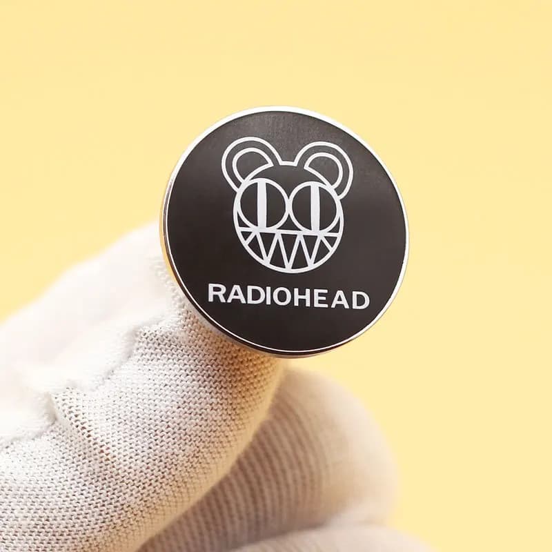 Broche à revers en émail avec Logo de musique Rock, Badge de collection de bijoux, ornement de sac à dos, broches de collier de chapeau