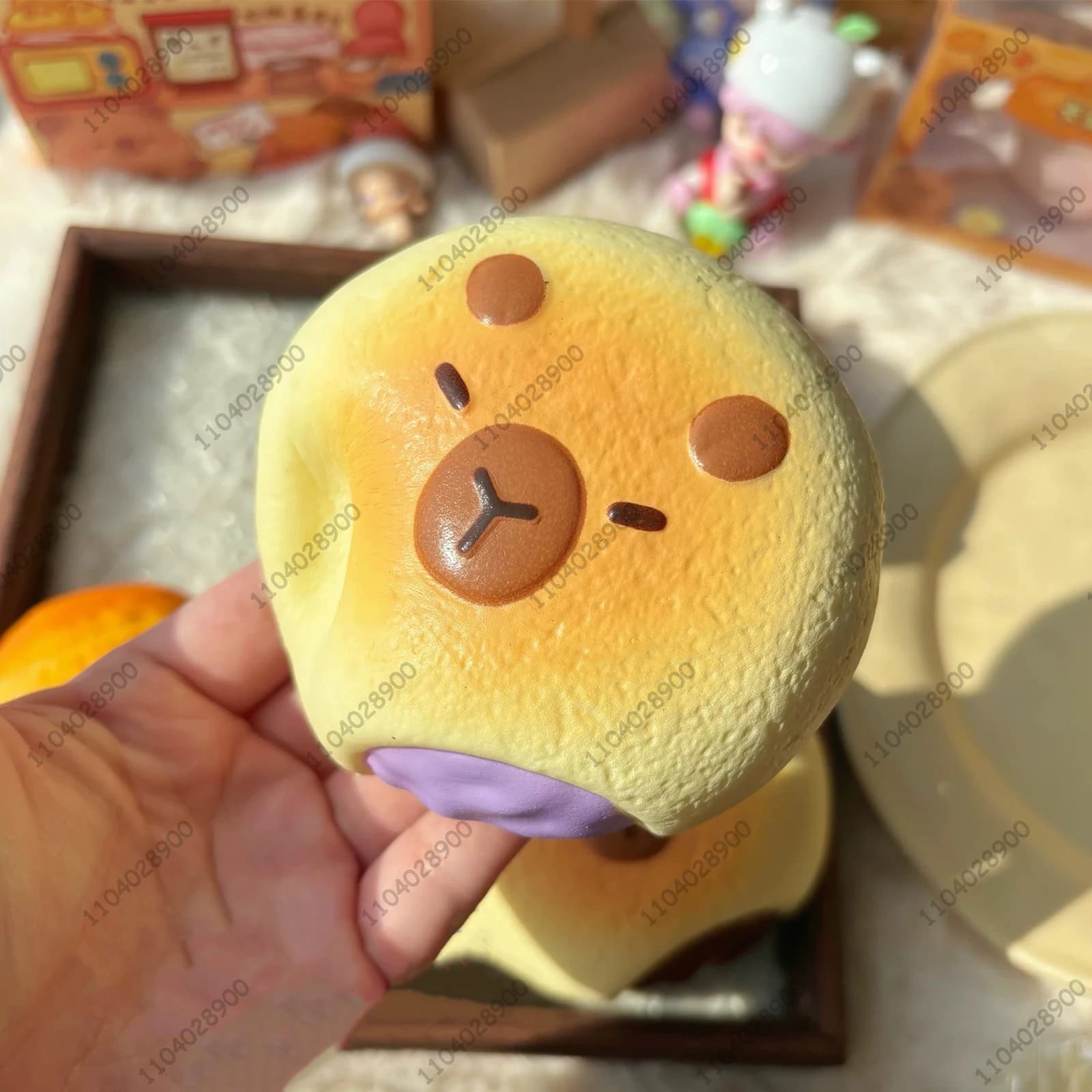 Capybara boulangerie lente augmentation Squishy
