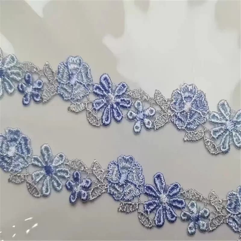 15 Yards de dentelle Venise brillante de 2,7 cm de large, motifs floraux marron, bleu, rose, pour accessoires vestimentaires variés, tels que vêtements, soutiens-gorge et sous-vêtements.