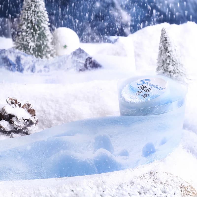 1 rouleau d'autocollants en ruban adhésif sur le thème de la scène de neige d'hiver, styles de neige polyvalents et détails croustillants, parfaits pour l'embellissement du journaux