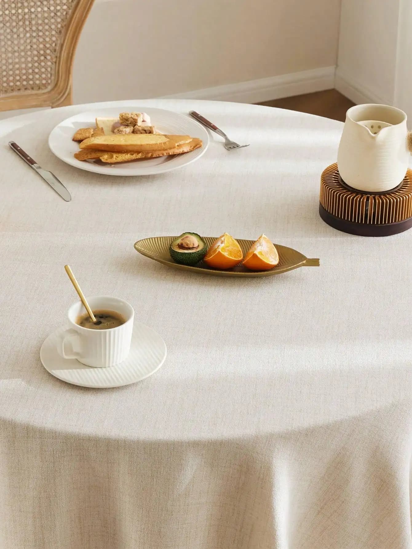 Nappe ronde en lin avec dentelle à pompons, imperméable, résistante à l'huile et aux taches, idéale pour restaurant, table de cuisine, maison, café