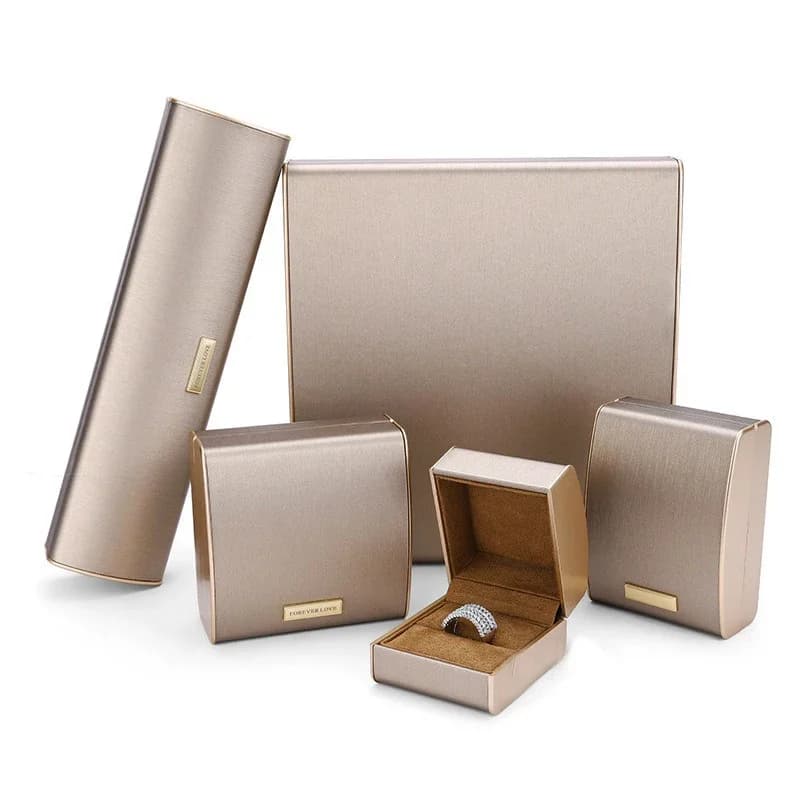 Boîte à bijoux de luxe légère