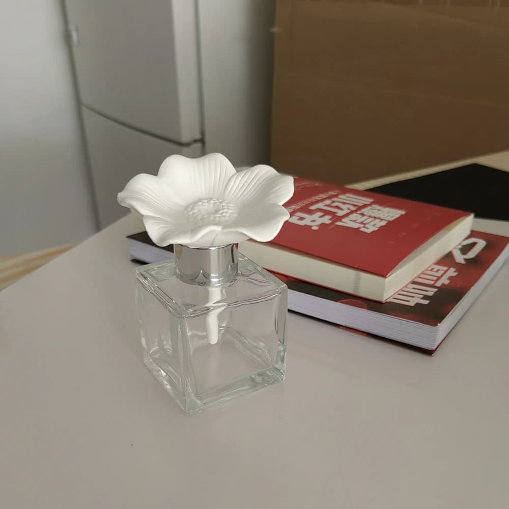 Diffuseur de fleurs en céramique fabriqué à la main, décor de parfum de maison, diffuseur d'aromathérapie pour bureau, chambre à coucher et toilettes