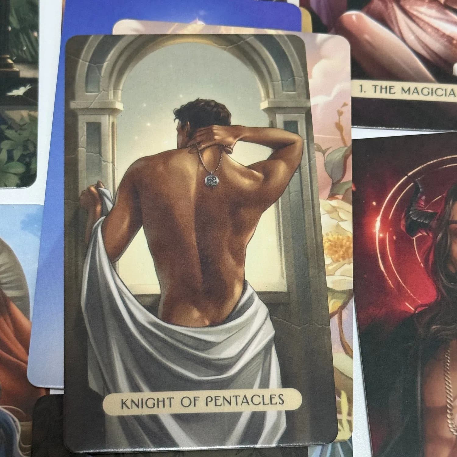 The Love and Lust Tarot, version anglaise, jeu de 78 cartes pour des lectures sur la passion, l'intimité et l'amour profond, 10,3 x 6 cm
