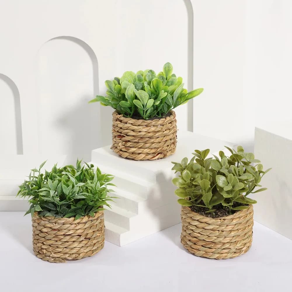 Plante en pot artificielle verte