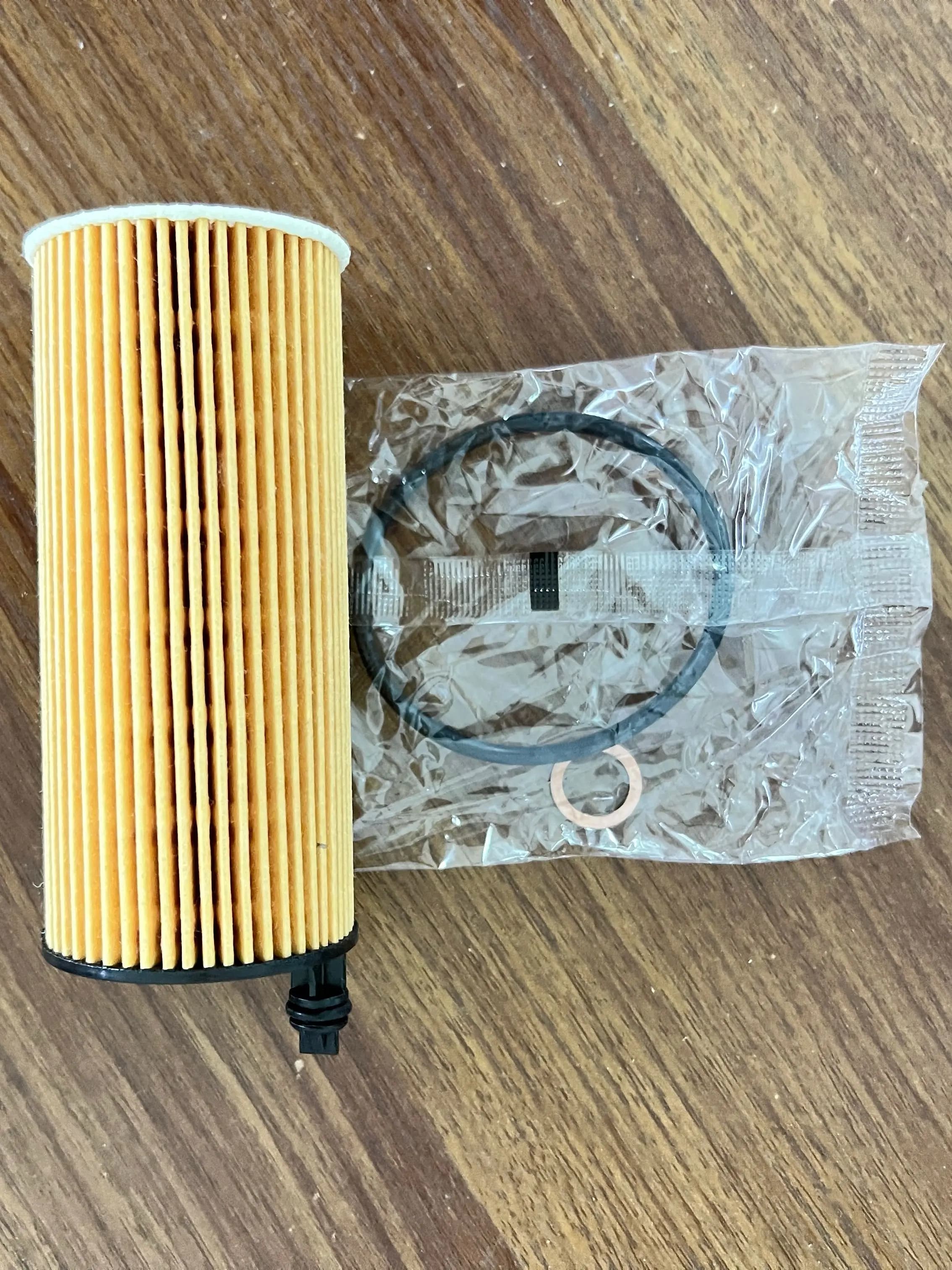 Filtre à gasoil et à huile pour BMW 567 F15 G06 G05 G29 2.0T G32 F34 F25 G01 G08 G48 F26 G02 G30 G31 G38 G60 G68 F10 G11 G12