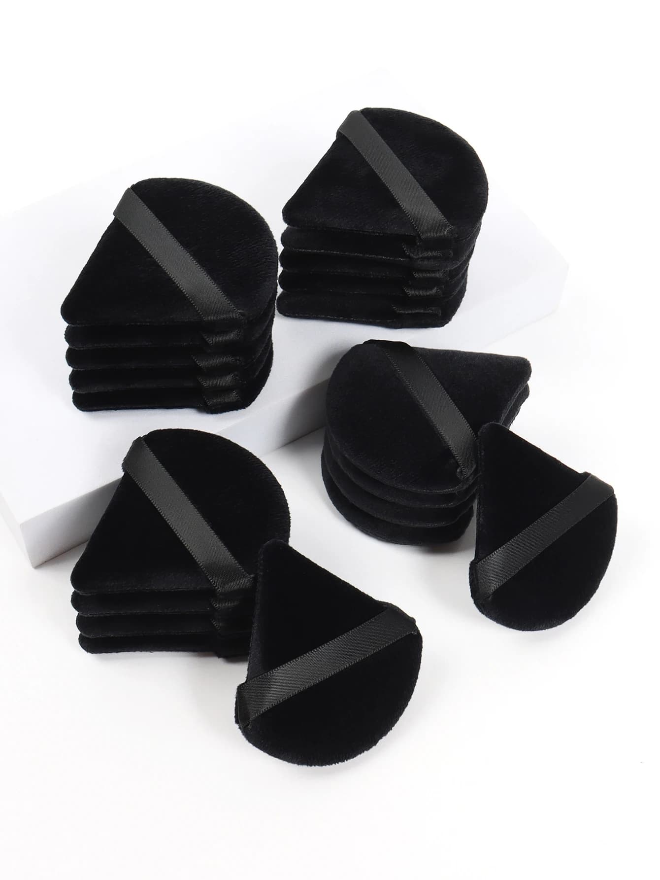 Triangle noir bouffée de poudre éponge de maquillage pour le visage doux velours cosmétiques bouffée mélangeur beauté fond de teint maquillage éponge accès au maquillage