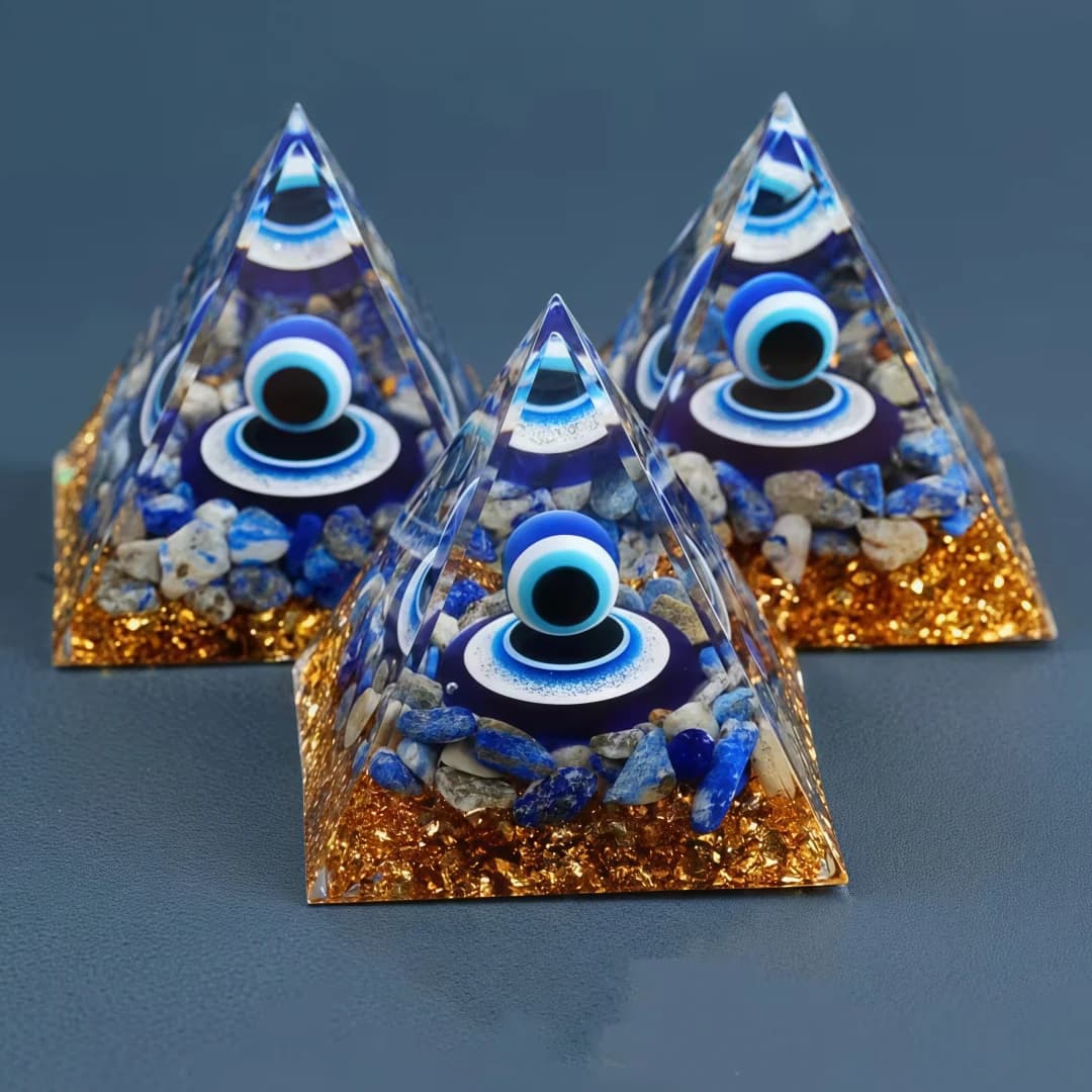 Pyramide d'orgone œil de l'ange en lapis-lazuli - Cristaux naturels et sphères de résine pour la décoration