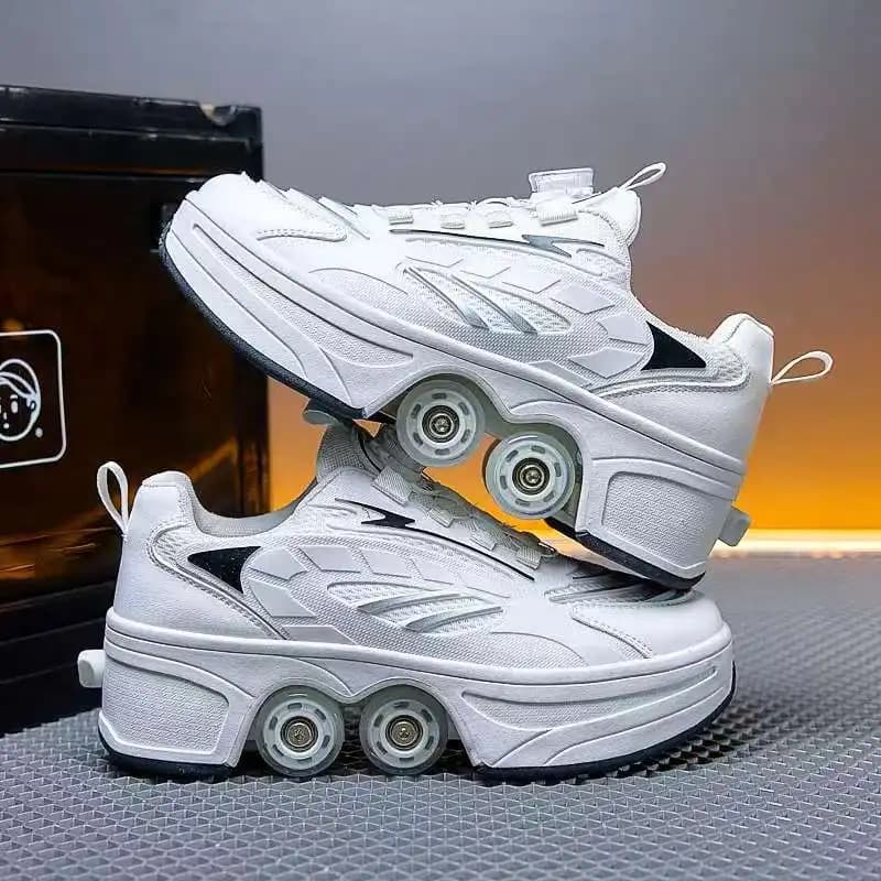 Nouveaux grands patins à roulettes rétractables à quatre roues, parfaits pour les sports de plein air et les activités de loisirs. Un excellent cadeau!
