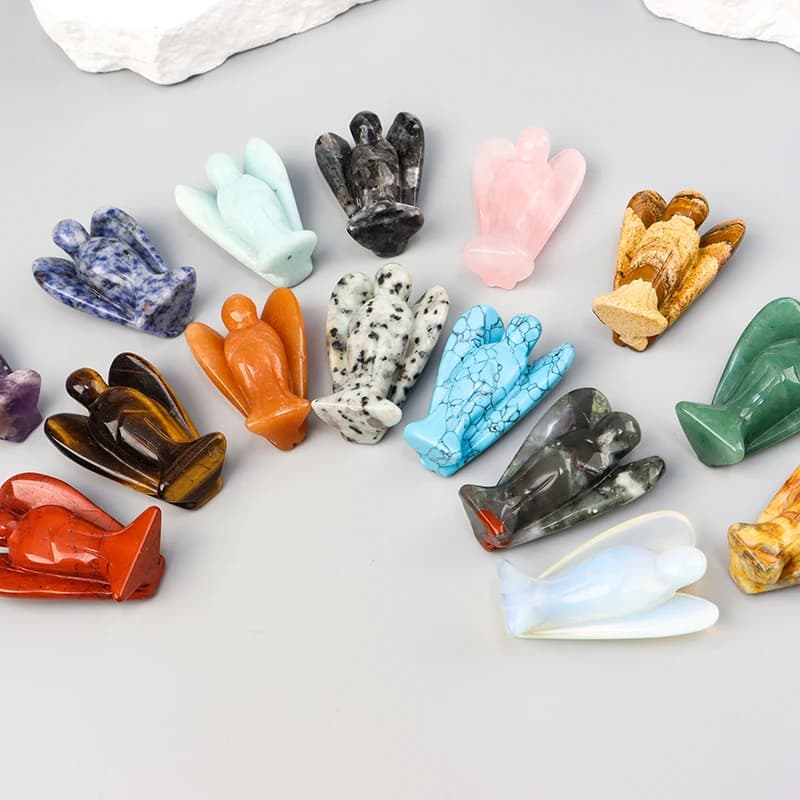 Figurine d'ange en pierre naturelle sculptée à la main, mini artisanat en cristal, pierre précieuse de Jade noir, guérison, décoration de la maison, 1.5 pouces