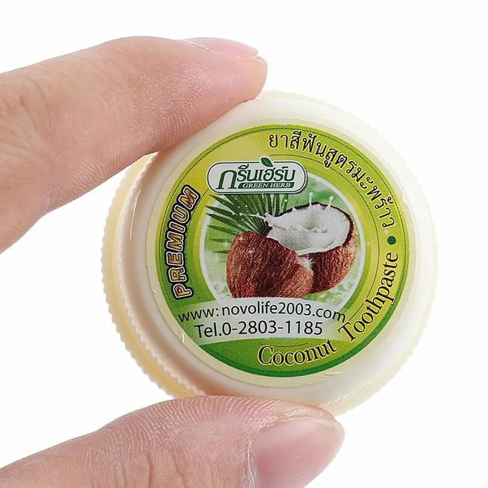 Dentifrice à base de plantes naturelles
