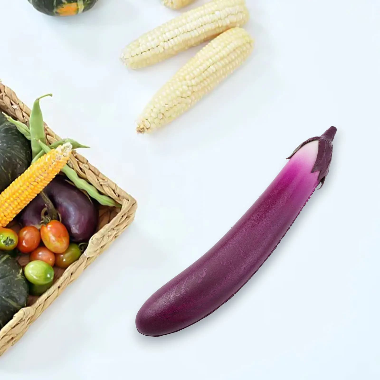 1 pièce d'ornement végétal artificiel (simulé) : aubergine