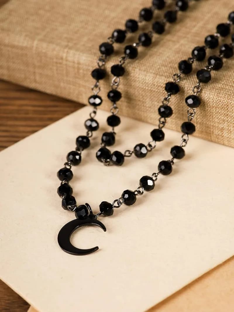Tour de cou gothique en forme de croissant de lune noire, colliers de lune noire pour femmes, bijoux gothiques, cadeaux d'anniversaire de noël