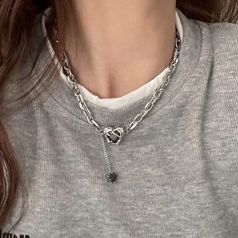 Hip Hop noir cristal amour coeur pendentif à breloques collier pour femmes Punk Rock longue chaîne glands collier ras du cou tendance bijoux