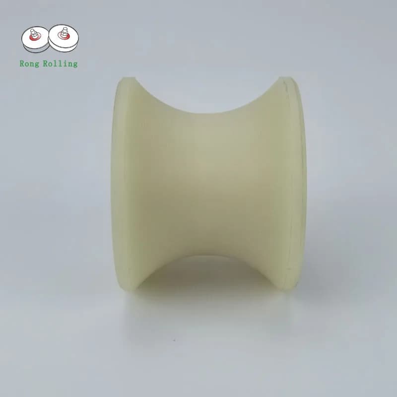 Rouleau coulissant en nylon rainuré