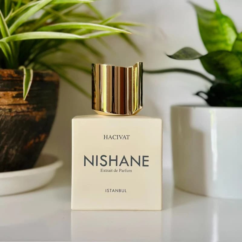 Parfum Oud Fruité 100ml pour Femmes et Hommes, Fragrance Raisin Ananas, Longue Durée, Bois d'Agar Arabe, Ambre, Parfum, Vaporisateur Corporel, Déodorant