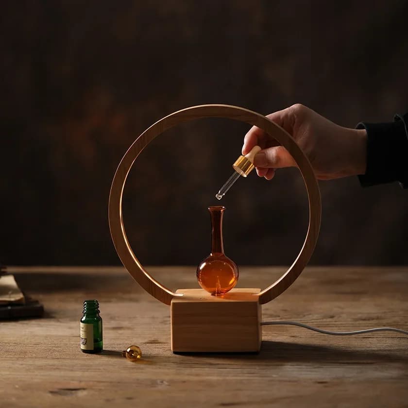 Diffuseur d'huiles essentielles avec Base en bois