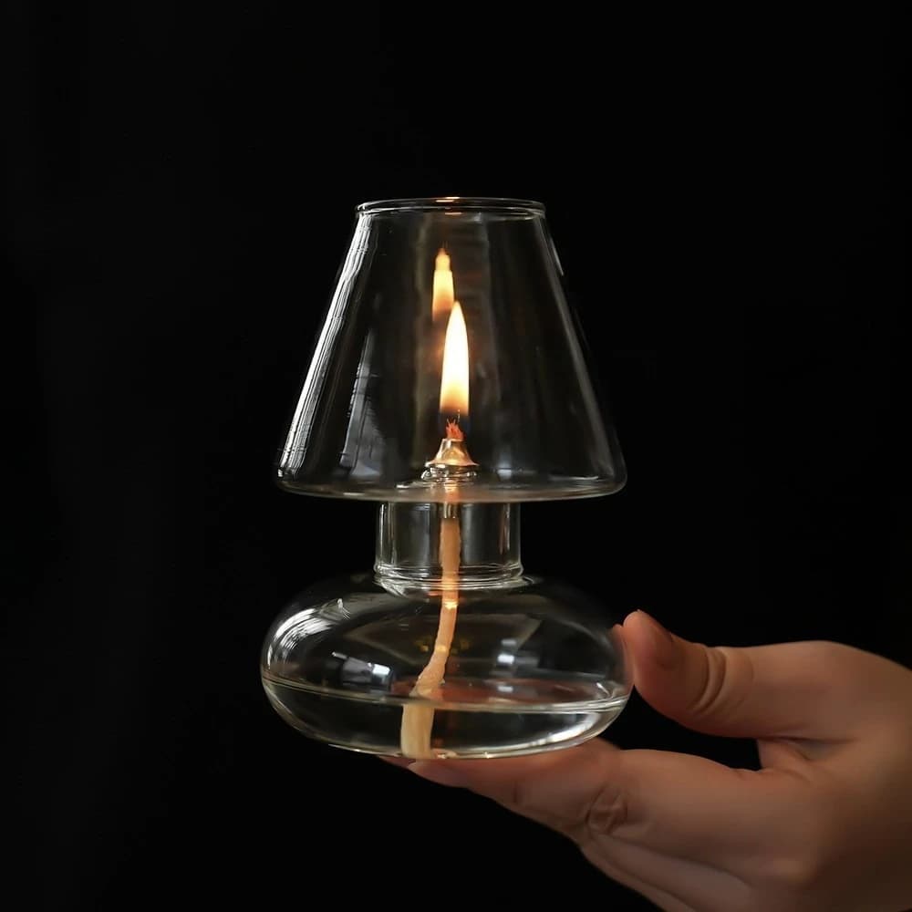 Lampe à huile en verre de Style nordique, bougeoir décoratif de Style européen pour la maison, ornement avec abat-jour, lampe à huile coupe-vent et croustillante