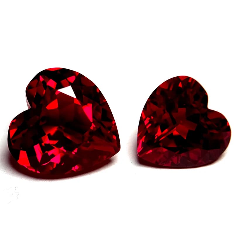 Pierres synthétiques rubis taille cœur de pigeon couleur rouge sang avec certificat pour la création de bijoux DIY et la personnalisation