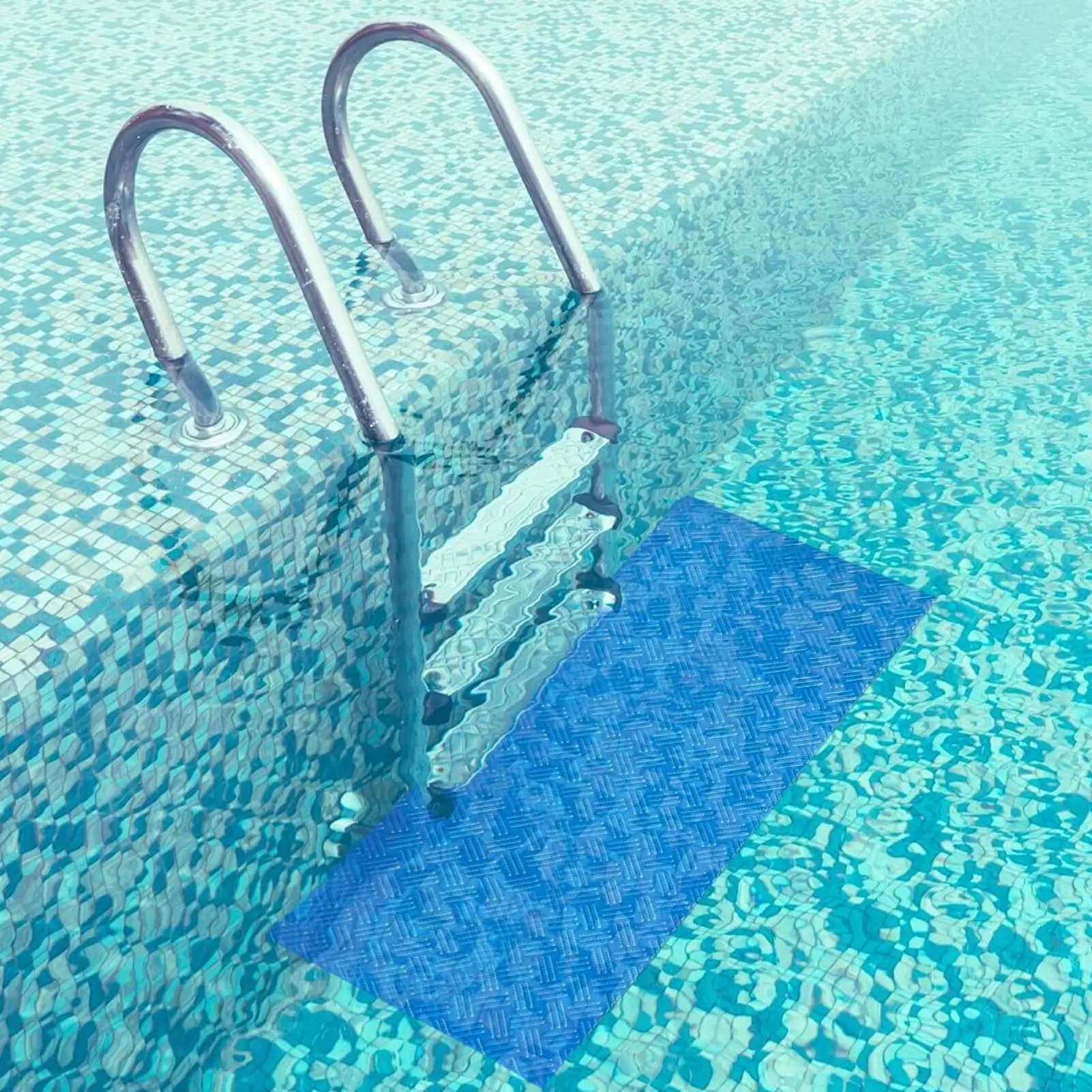 Tapis d'échelle de piscine