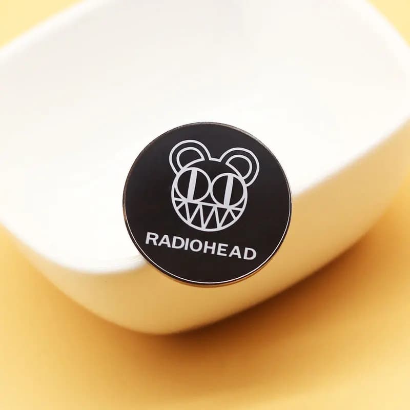 Broche à revers en émail avec Logo de musique Rock, Badge de collection de bijoux, ornement de sac à dos, broches de collier de chapeau