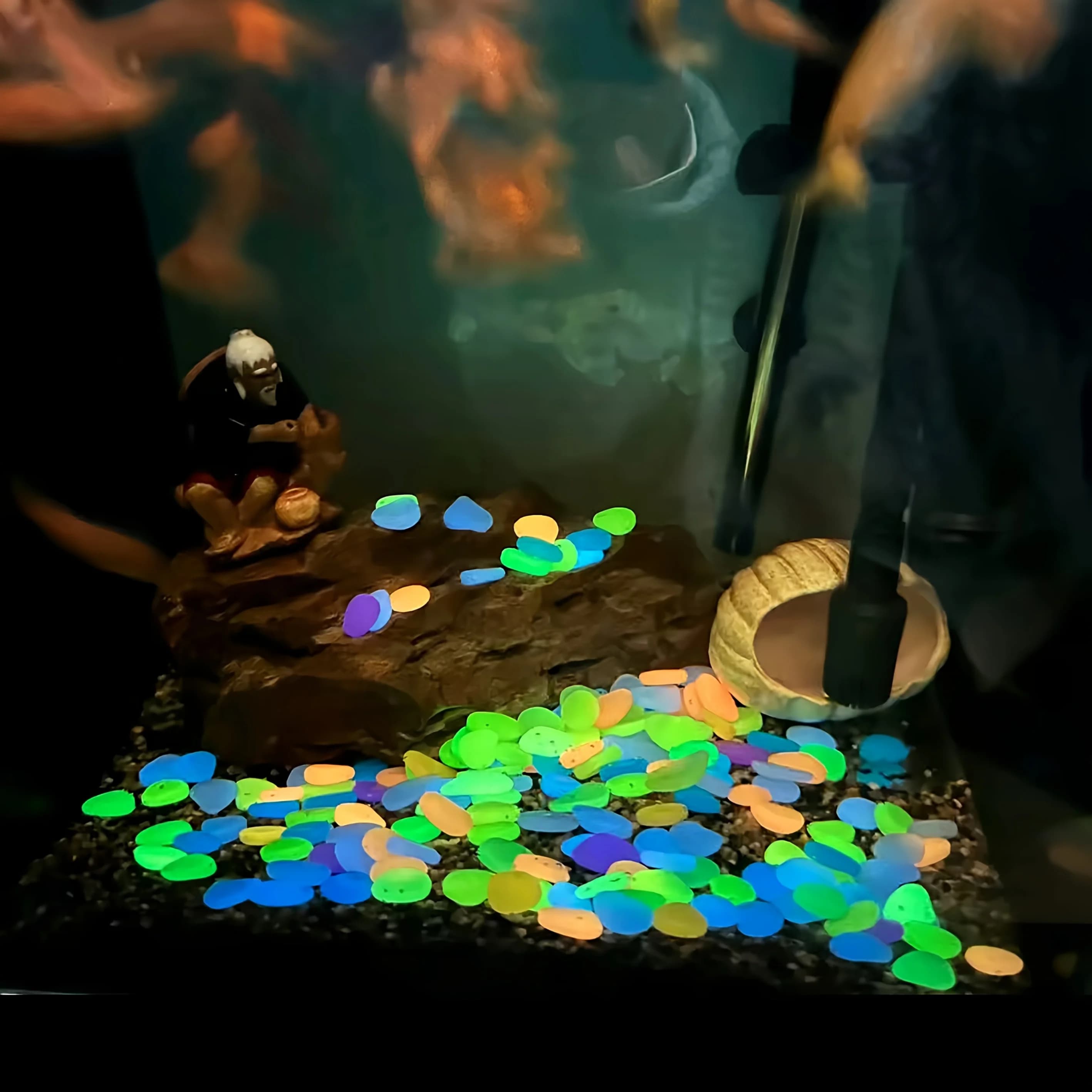 100 pierres lumineuses artificielles qui brillent dans le noir, galets de simulation, pour décoration extérieure, jardin, pelouse, cour, aquarium