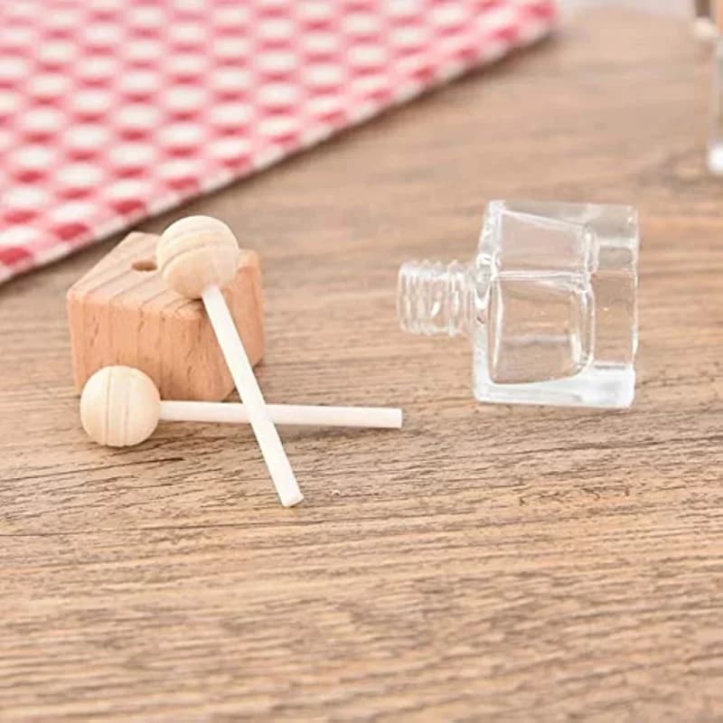 Bouteille vide, bouteille diffuseur d'huiles essentielles vide