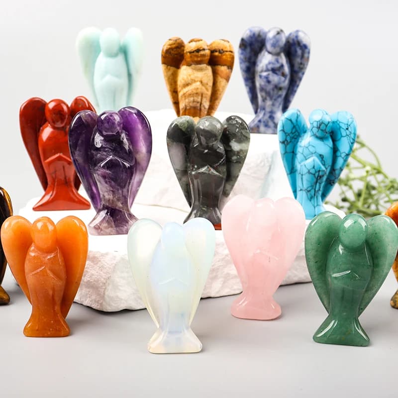 Figurine d'ange en pierre naturelle sculptée à la main, mini artisanat en cristal, pierre précieuse de Jade noir, guérison, décoration de la maison, 1.5 pouces