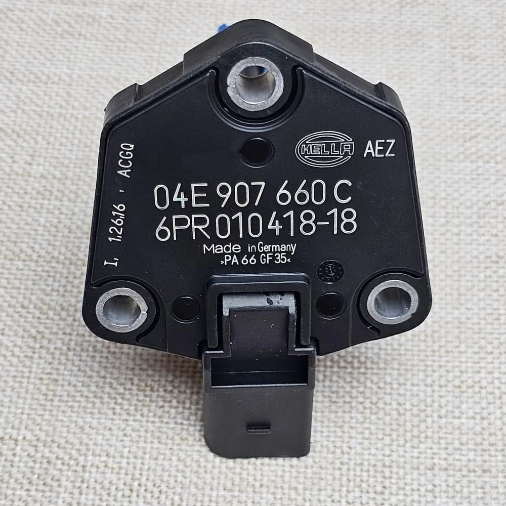Capteur de niveau d'huile moteur 04E907660C 04E907660 pour VW Golf Jetta Tiguan Audi A3 Q2 Q3 SEAT Skoda Octavia Rapid Karoq Superb 1.4L