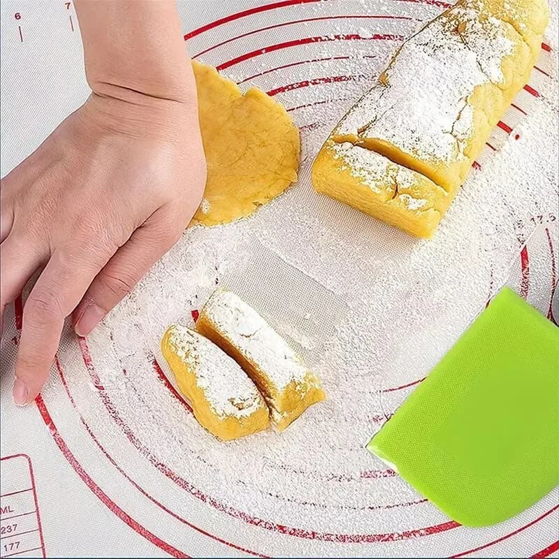 Spatule en plastique pour crème à gâteau, couteau à pâte, grattoir à poupée avec bord lisse, outils de cuisson, 1 pièce