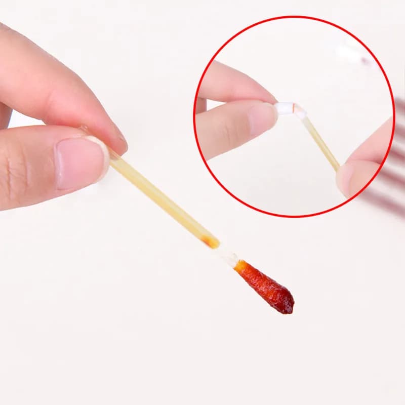 L'alcool d'iodeophore désinfecte les cotons-tiges teinture d'iode