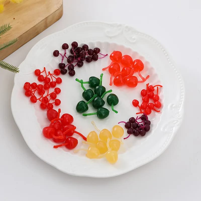 100 pièces/lot bricolage Simulation cerise Miniature fruits décoratifs pour Dollhuose accessoires cuisine jouer jouets décoration de la maison cadeaux