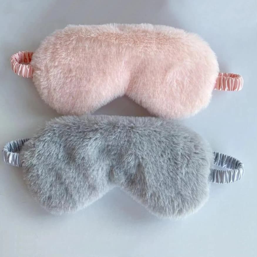 Masque de sommeil en peluche doux avec les yeux bandés, masques pour les yeux mignons, couverture de nuage d'amour, masque en peluche pour la sieste, couverture de santé pour les yeux